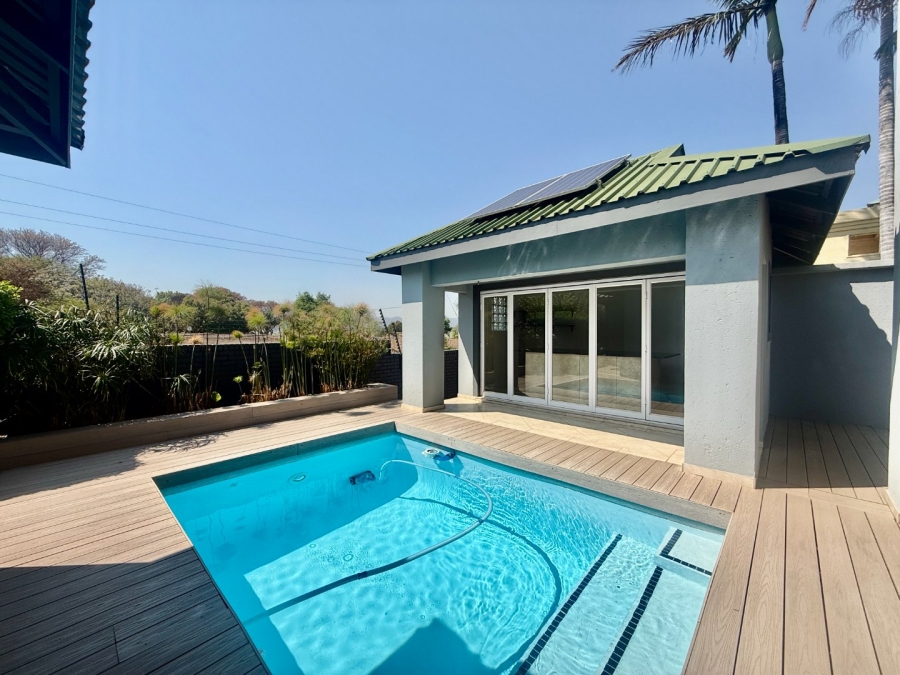To Let 3 Bedroom Property for Rent in Caribbean Beach Club North West